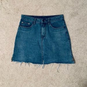 Denim distressed skirt